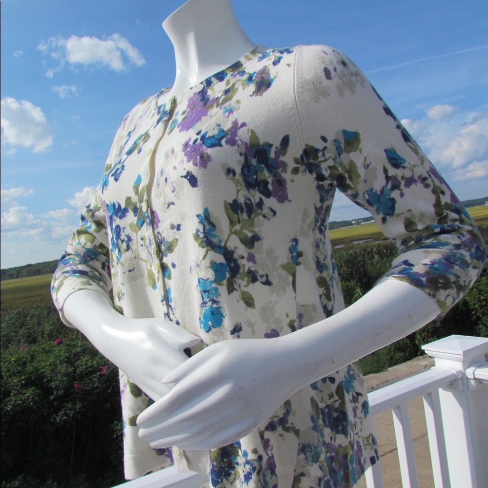 NWT J JILL cardigan sweater swing A-line button floral pretty vintage style cute